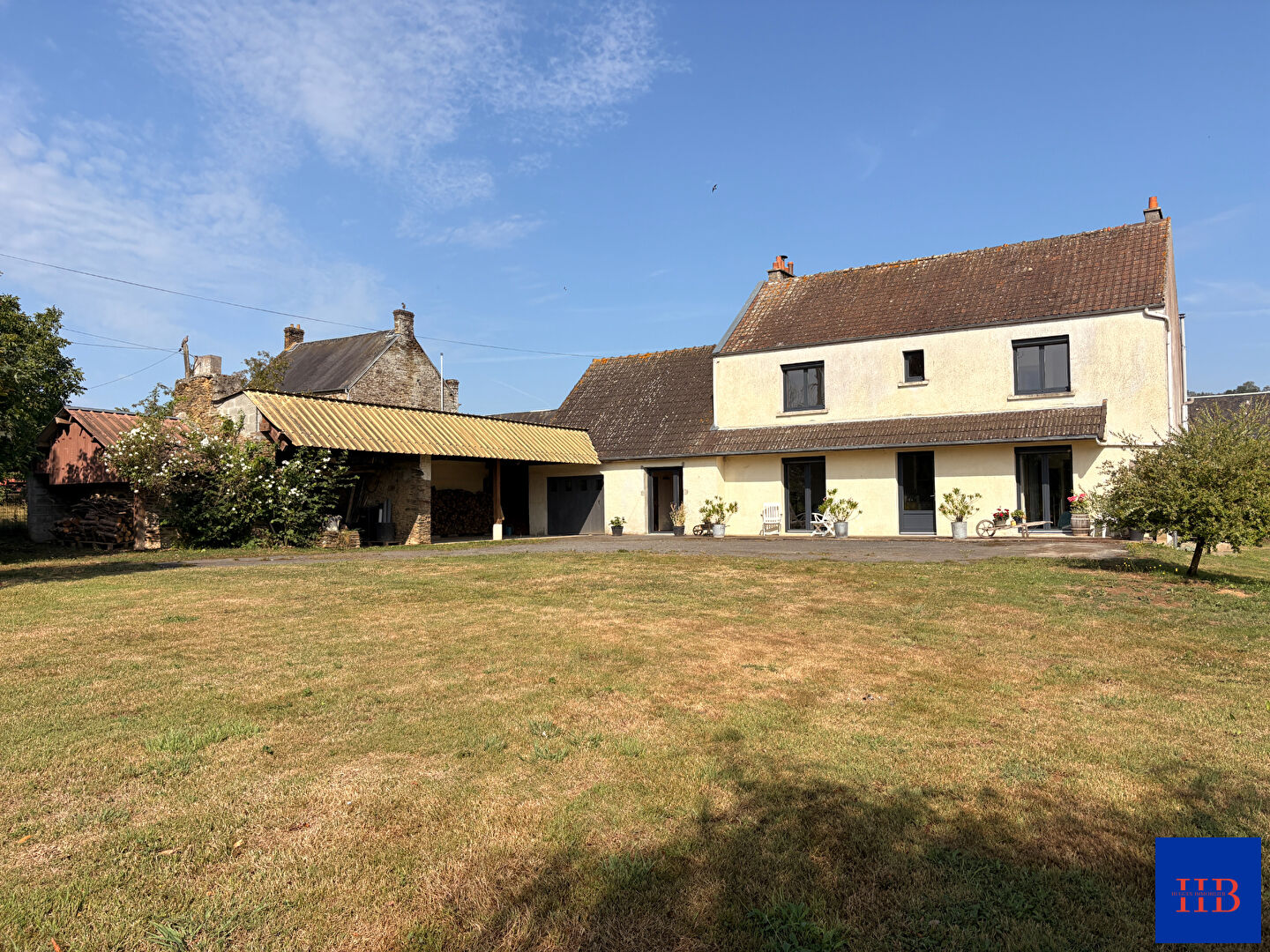 Agence immobilière de Hugues Immobilier Val de drome - Hugues Immobilier