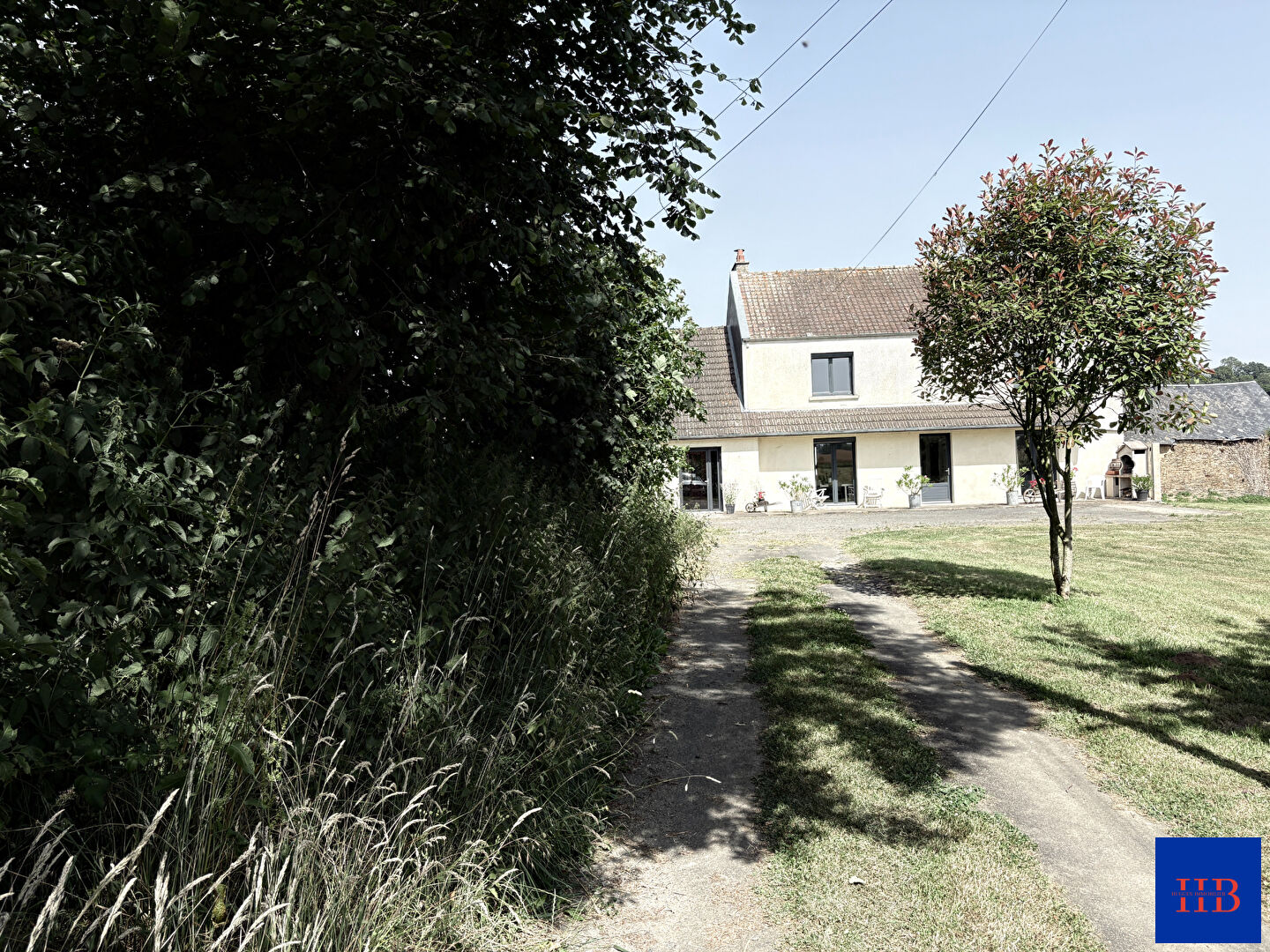 Agence immobilière de Hugues Immobilier Val de drome - Hugues Immobilier