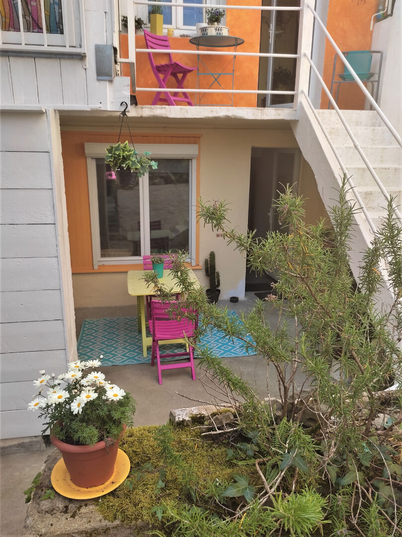 Appartement  Oloron Sainte Marie 4 pièce(s) 100 m2