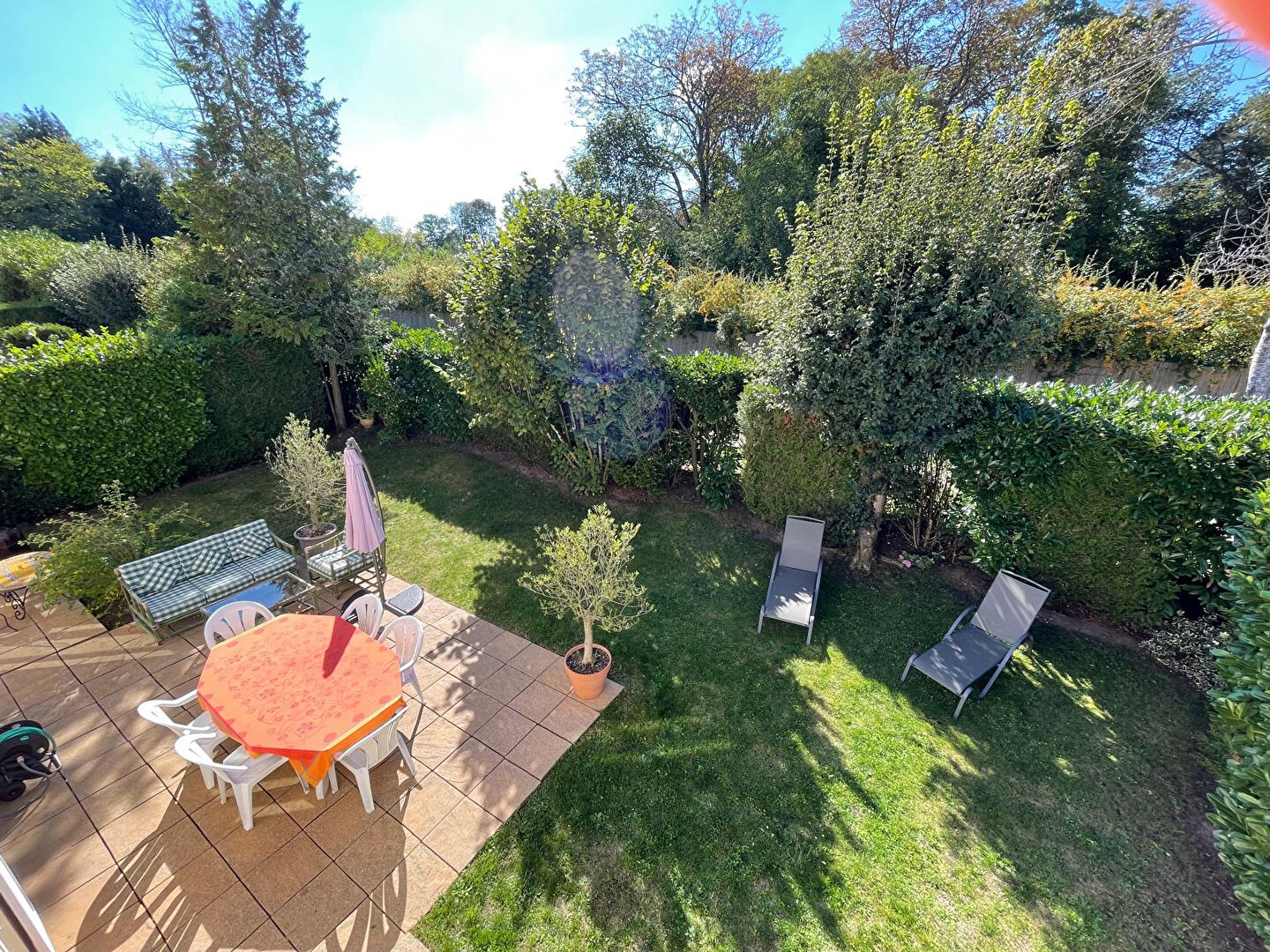 Photo Maison FAMILIALE les Hauts de Verneuil-sur-seine 7 pièces 180 m² image 2/6