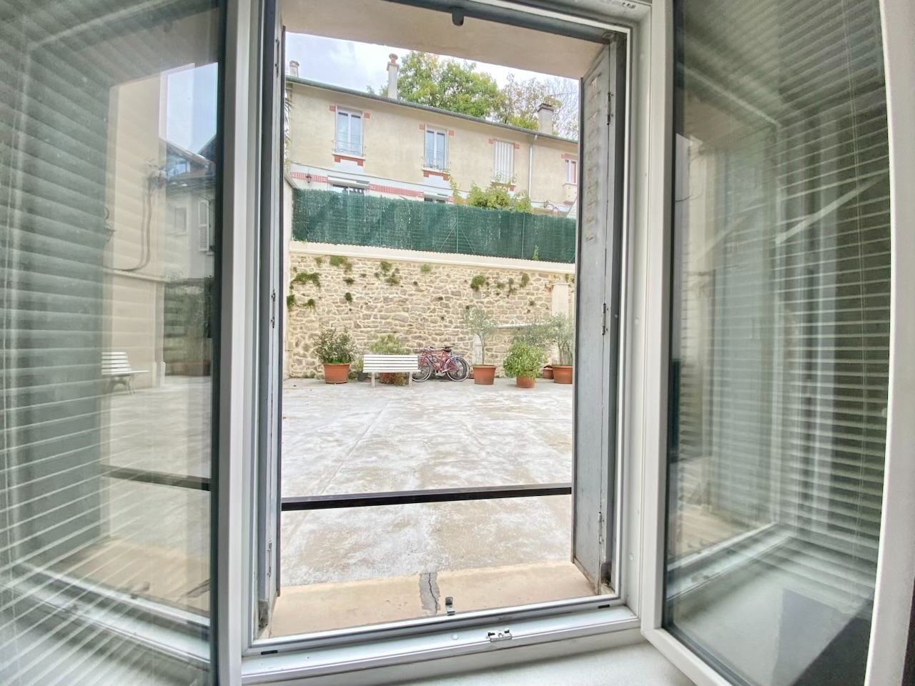 Photo STUDIO SAINT MAURICE  BORDS DE MARNE image 6/6