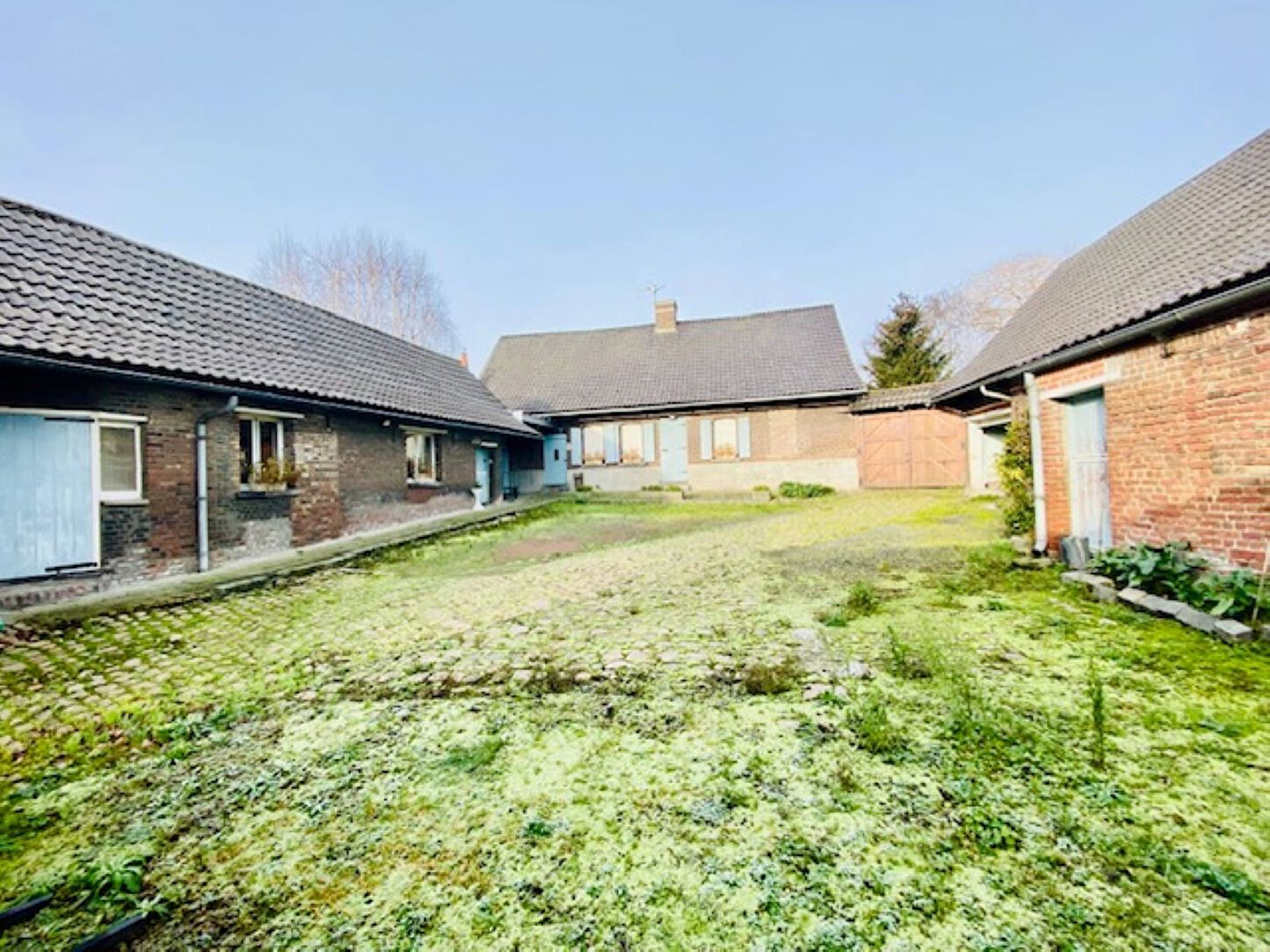 Photo Rare ! Ferme au carré image 2/6