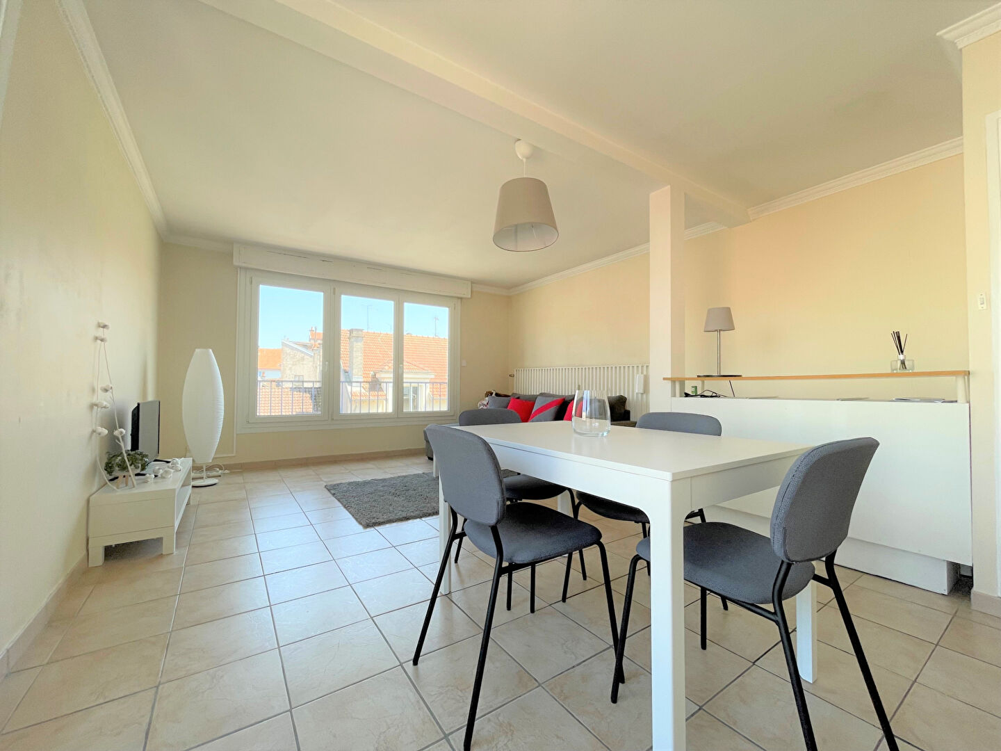 Photo EPINAL - APPARTEMENT F2 - 60 m² image 5/6