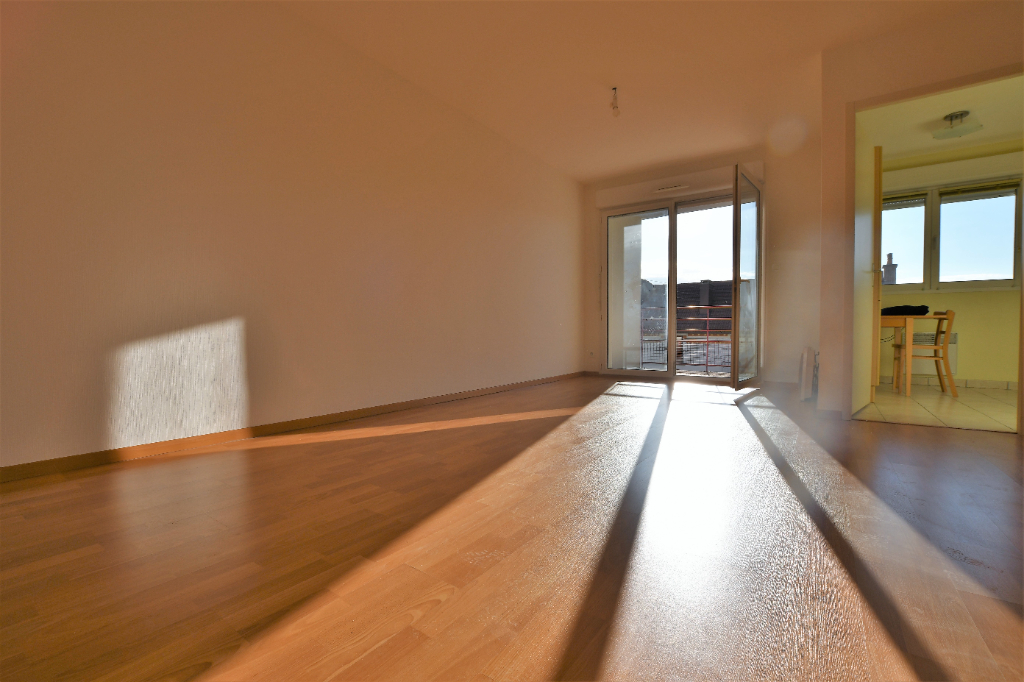 Photo APPARTEMENT F2 EPINAL - 2 pièce(s) - 49 m2 image 2/6