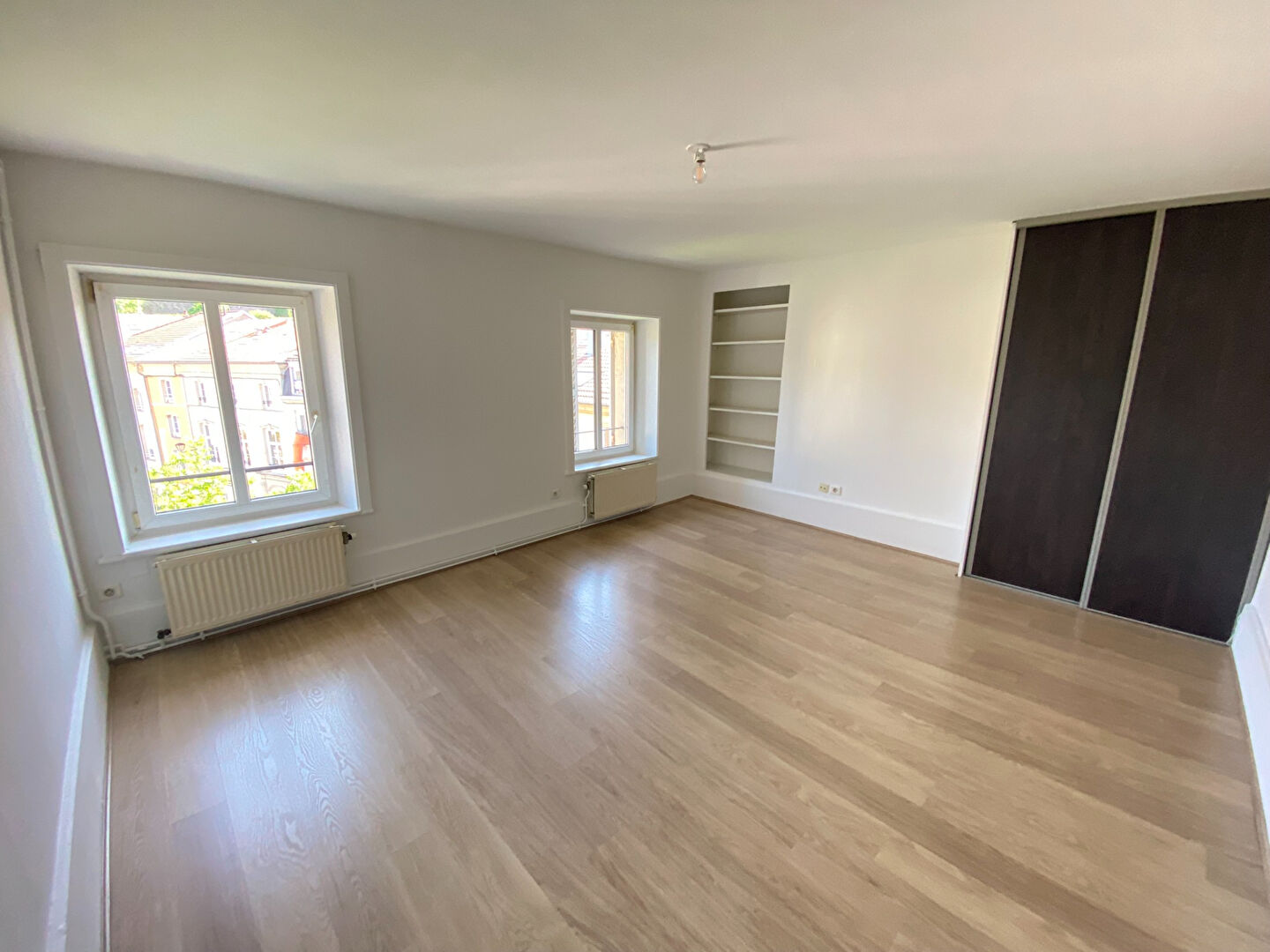 Photo APPARTEMENT F2 EPINAL - 2 pièce(s) - 54.53 m2 image 2/5