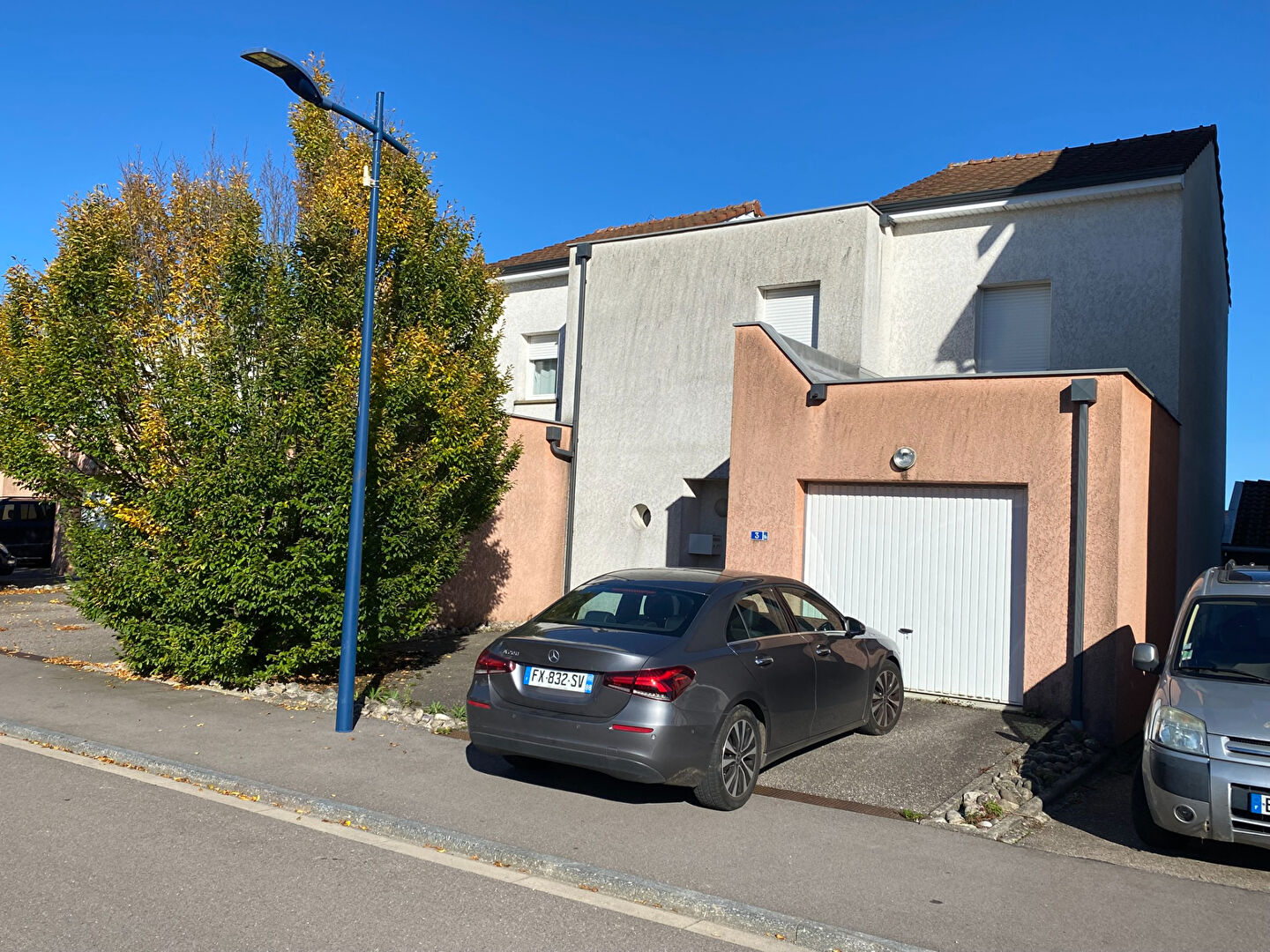GOLBEY - MAISON F5 - GARAGE