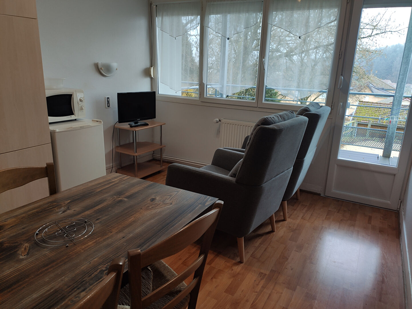 Photo Immeuble La Voge Les Bains 420 m2 - 9 appt à louer. image 4/6