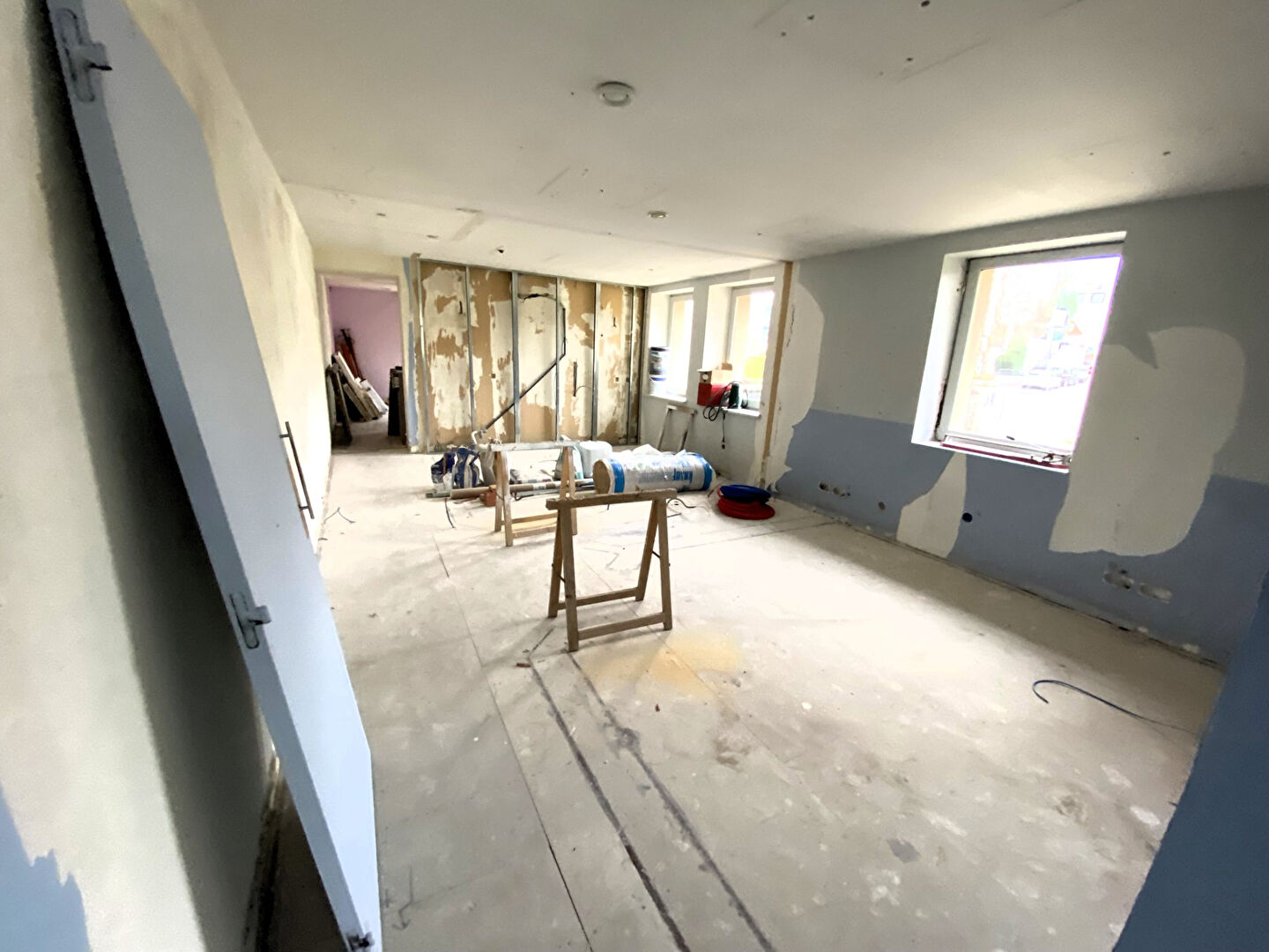 Photo EPINAL- centre ville - Local de 95 m² image 4/6