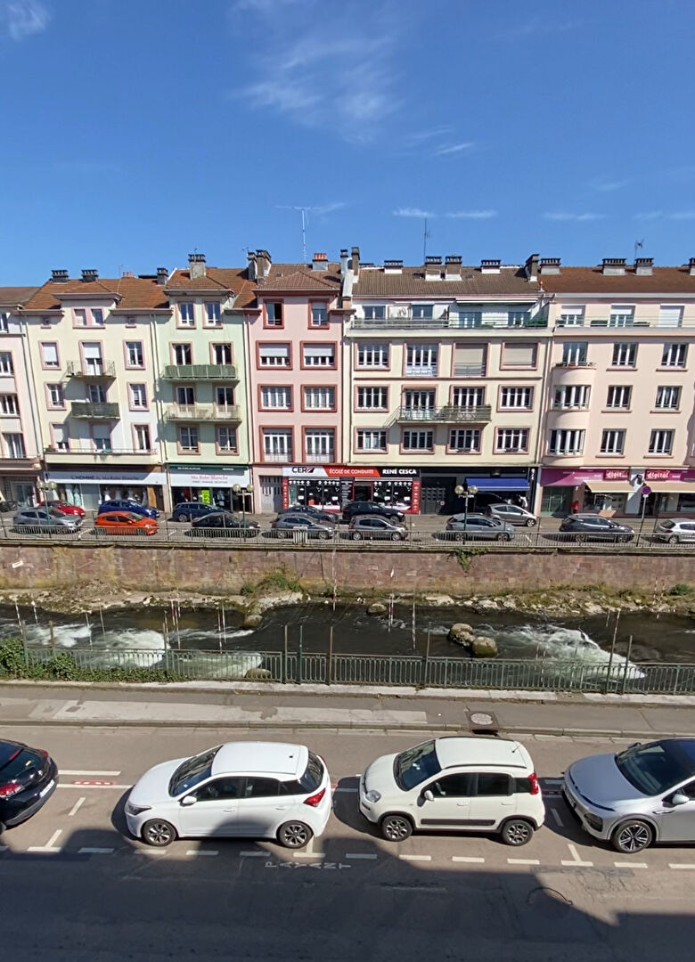 Photo Appt Epinal - F4 - 100 m2 - Ascenseur - Gararge image 4/6