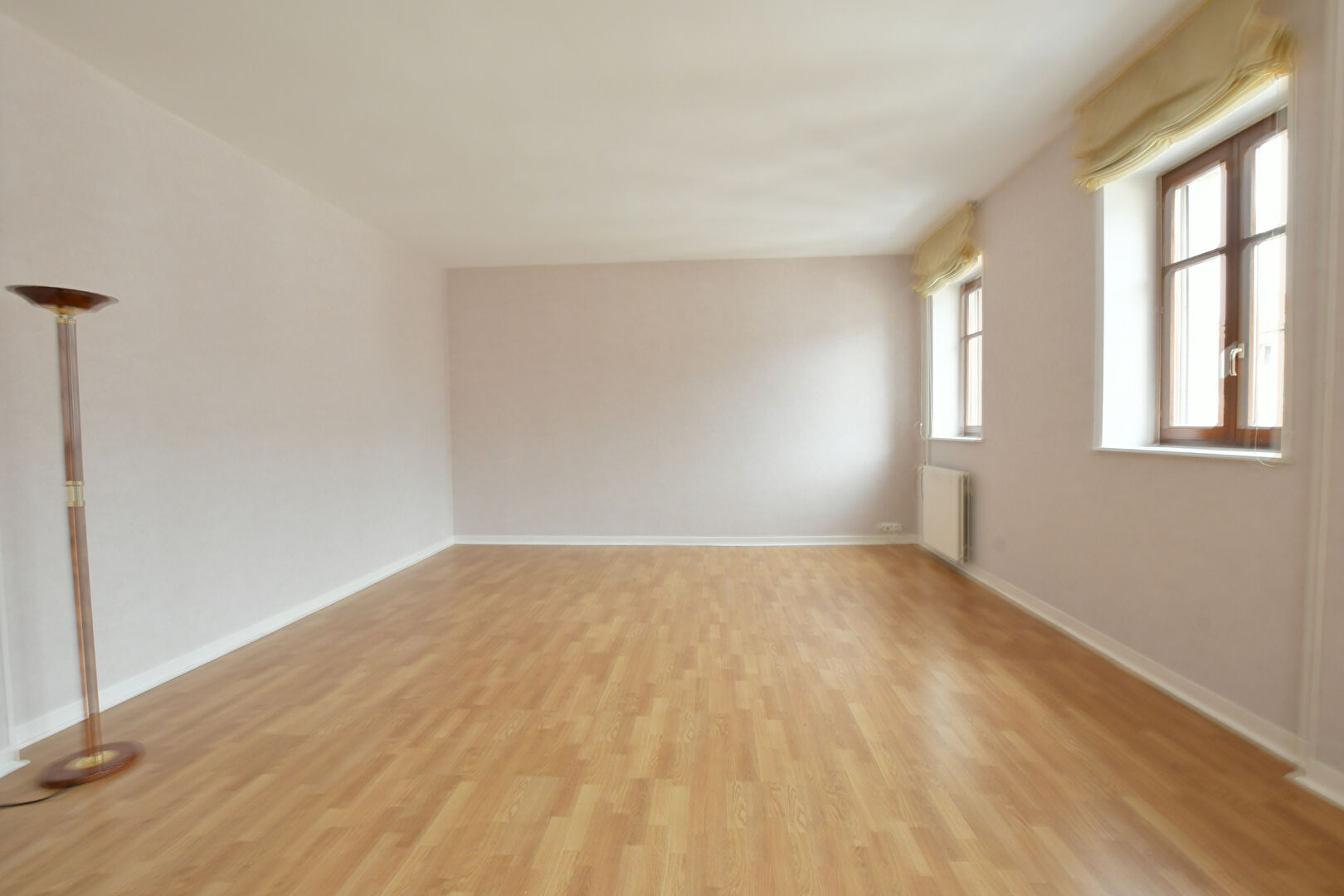 Photo Appartement Epinal 5 pièce(s) 121.86 m2 image 2/6