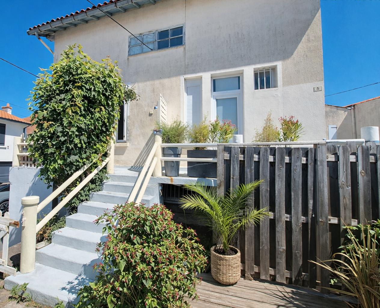 Agence immobilière de Immobilier du bord de mer - IMMOBILIER DU BORD DE MER