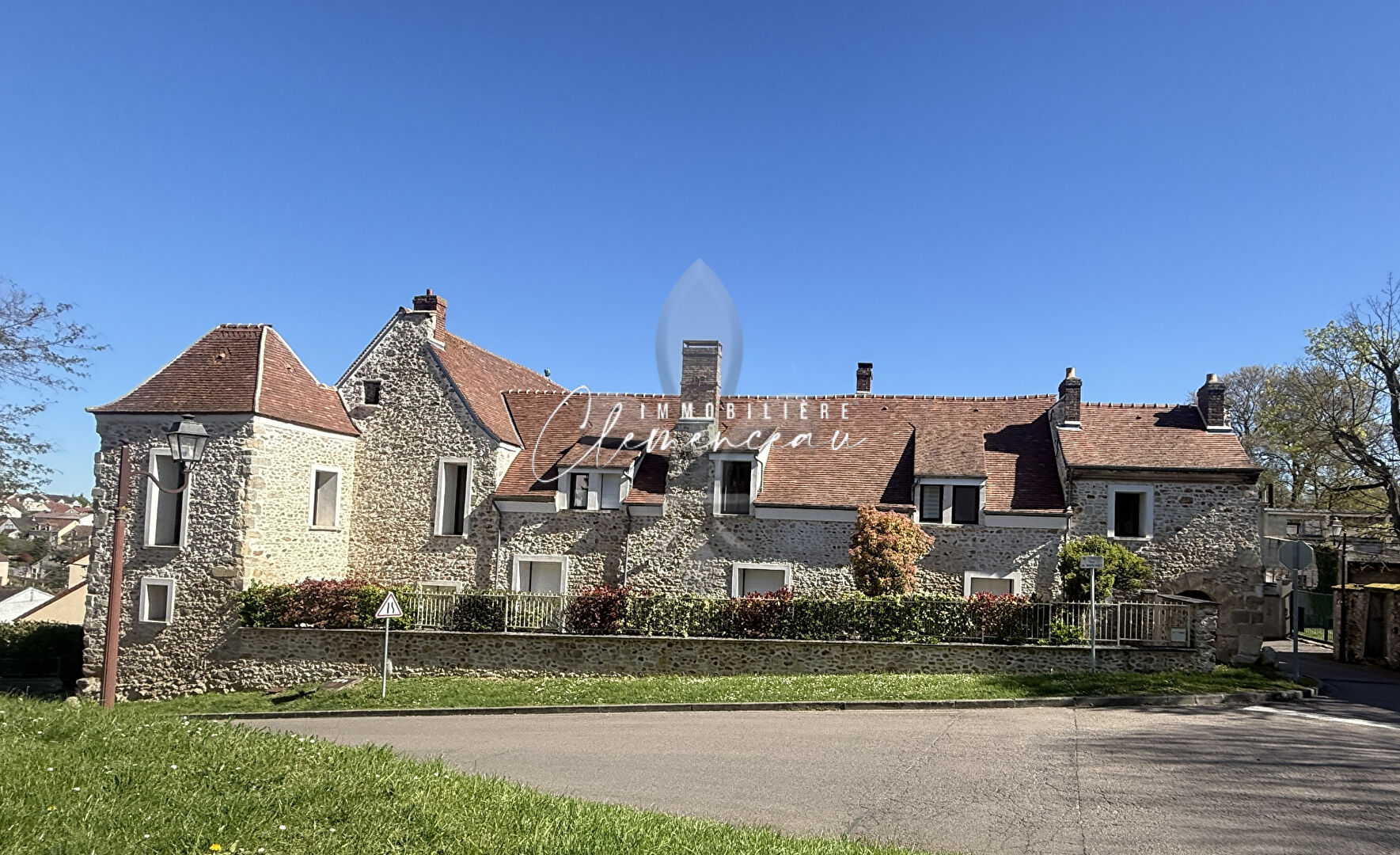 Agence immobilière de IMMOBILIERE CLEMENCEAU Villennes-Sur-Seine - IMMOBILIERE CLEMENCEAU