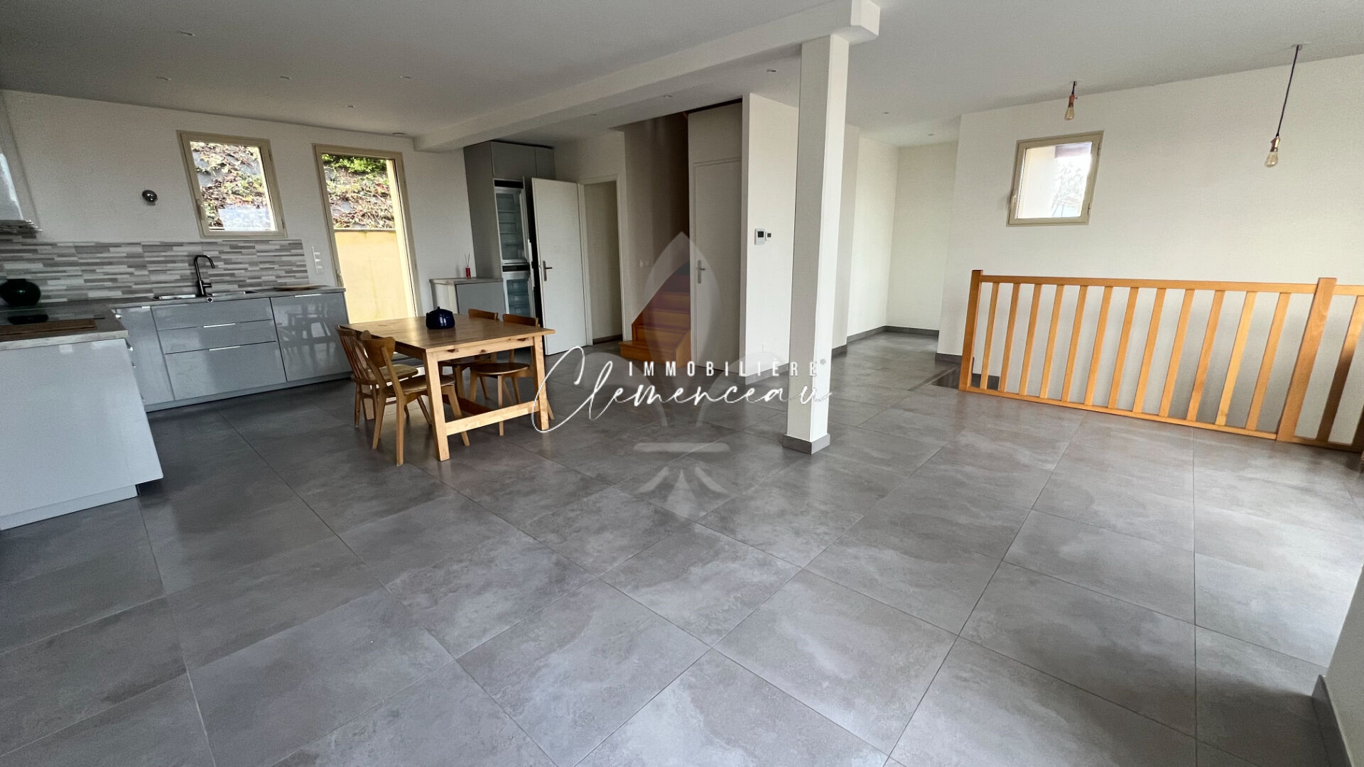 Photo Appartement Villennes Sur Seine 6 pièce(s) 119.73 m2 image 4/6