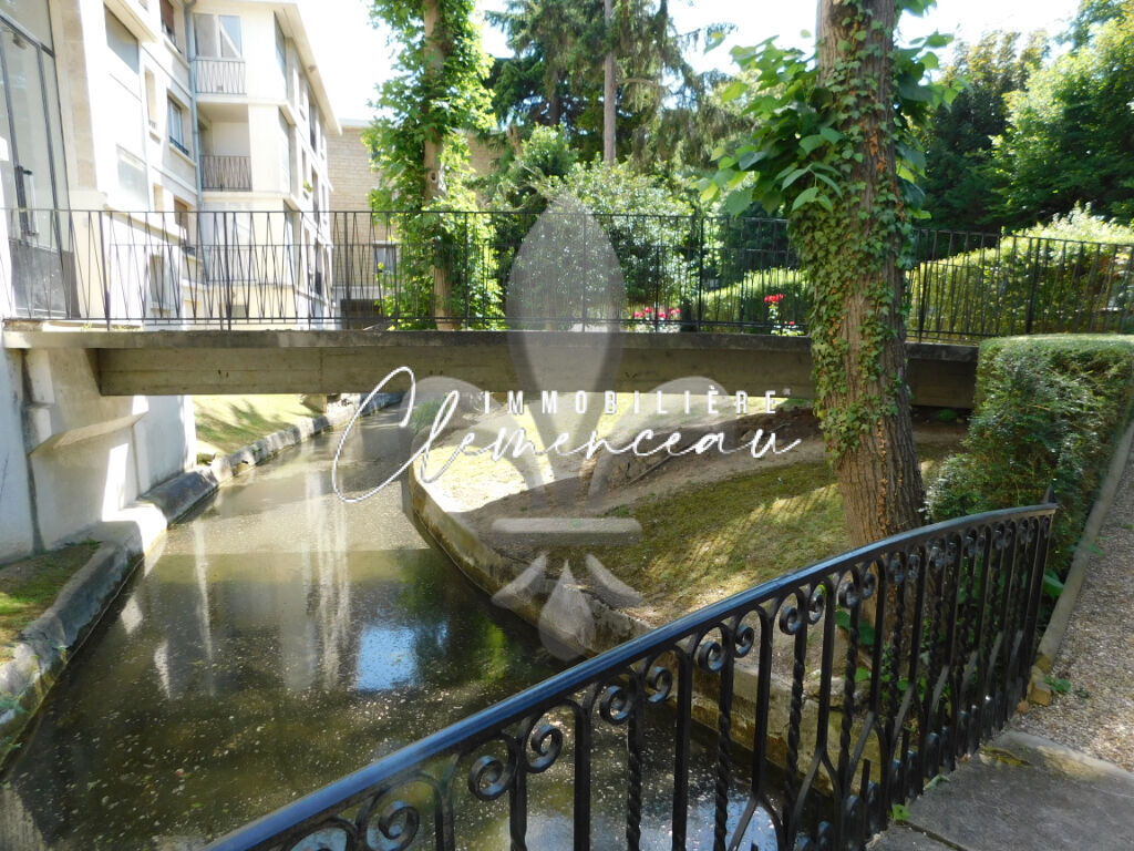 Appartement Villennes Sur Seine  2 pièce(s) - Centre ville - 44 m²