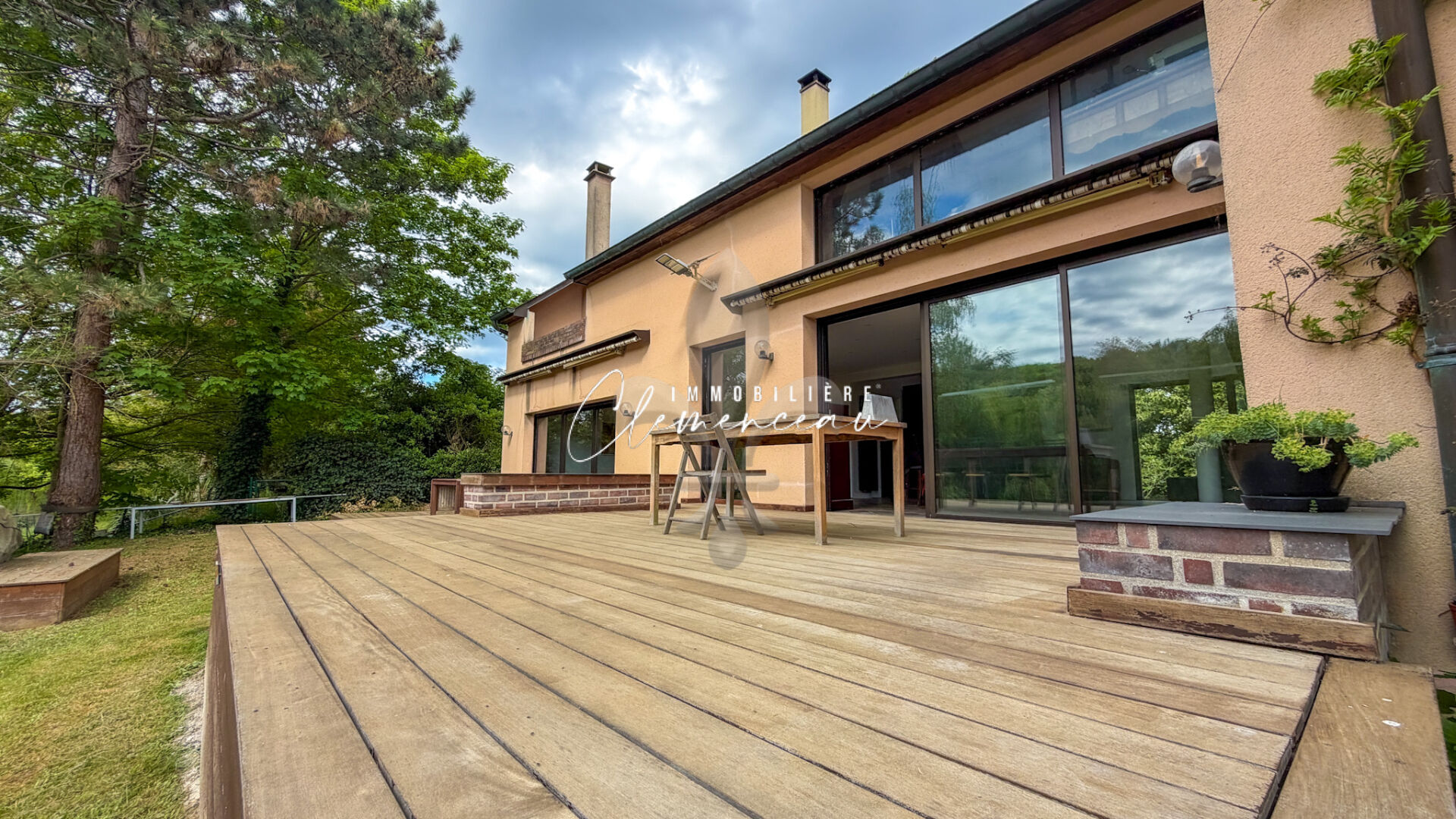 Agence immobilière de IMMOBILIERE CLEMENCEAU Villennes-Sur-Seine - IMMOBILIERE CLEMENCEAU