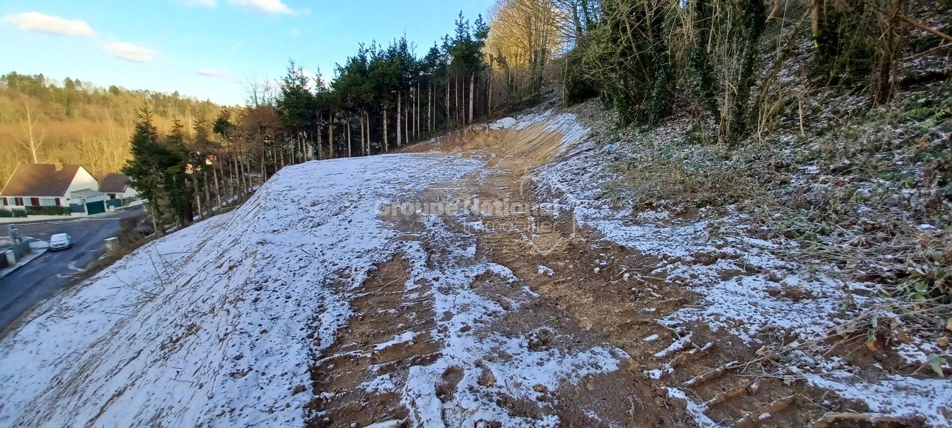 Photo Terrain Villers Cotterets 1050 m2 image 3/3