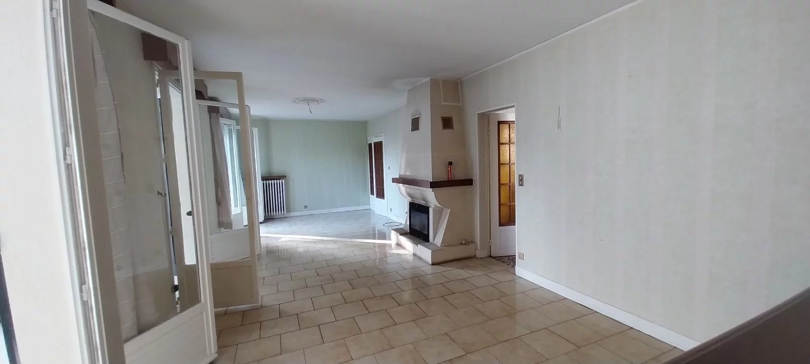 Photo Exclusivité à Villers Cotterêts dans un quartier calme image 3/6