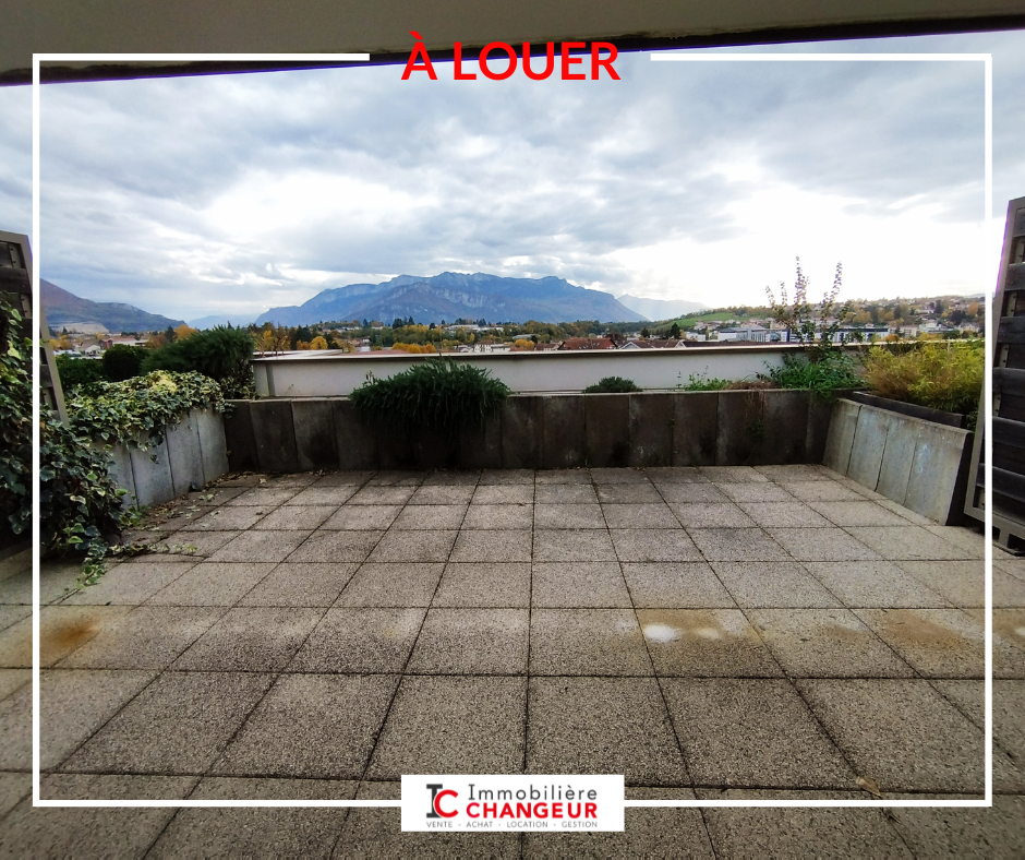 Appartement récent - VOIRON  -  4 pièces avec garage - 83.62 m²
