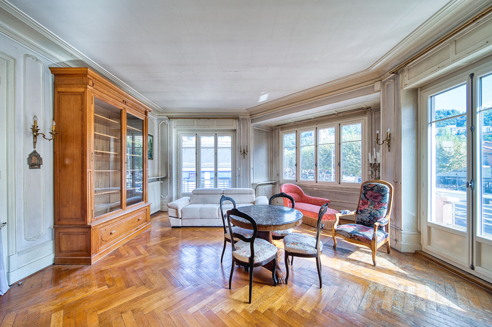 Photo Appartement Voiron 7 pièce(s) 186.47 m2 image 6/6