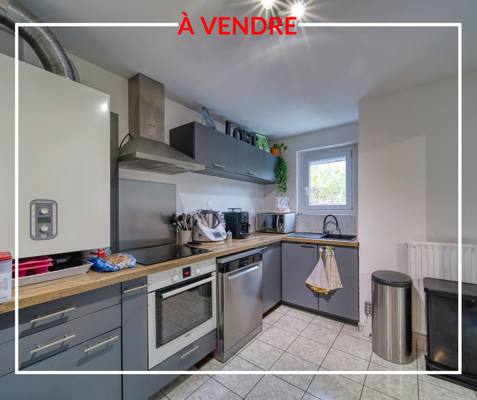 Appartement Voiron 4 pièce(s) 82.20 m2