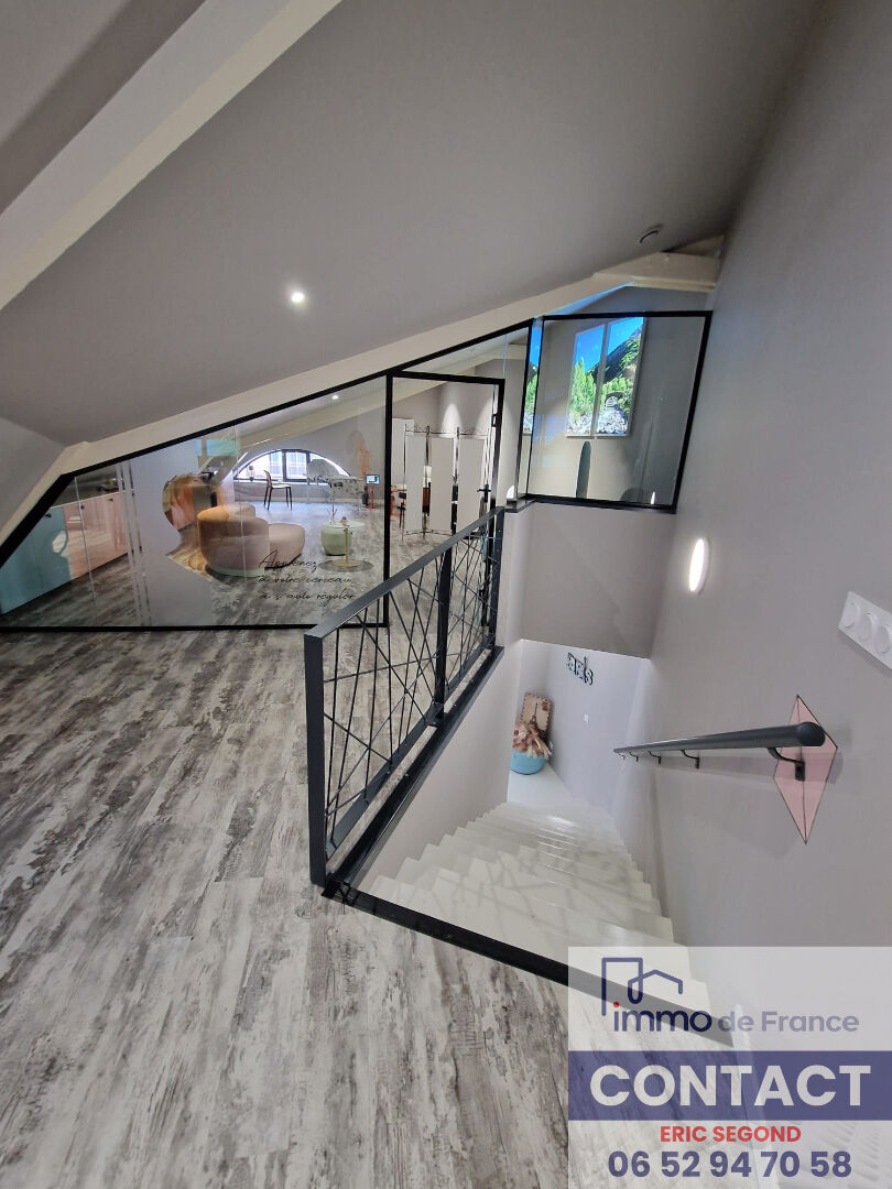 Photo Decazeville Local commercial 164 m2 image 3/6