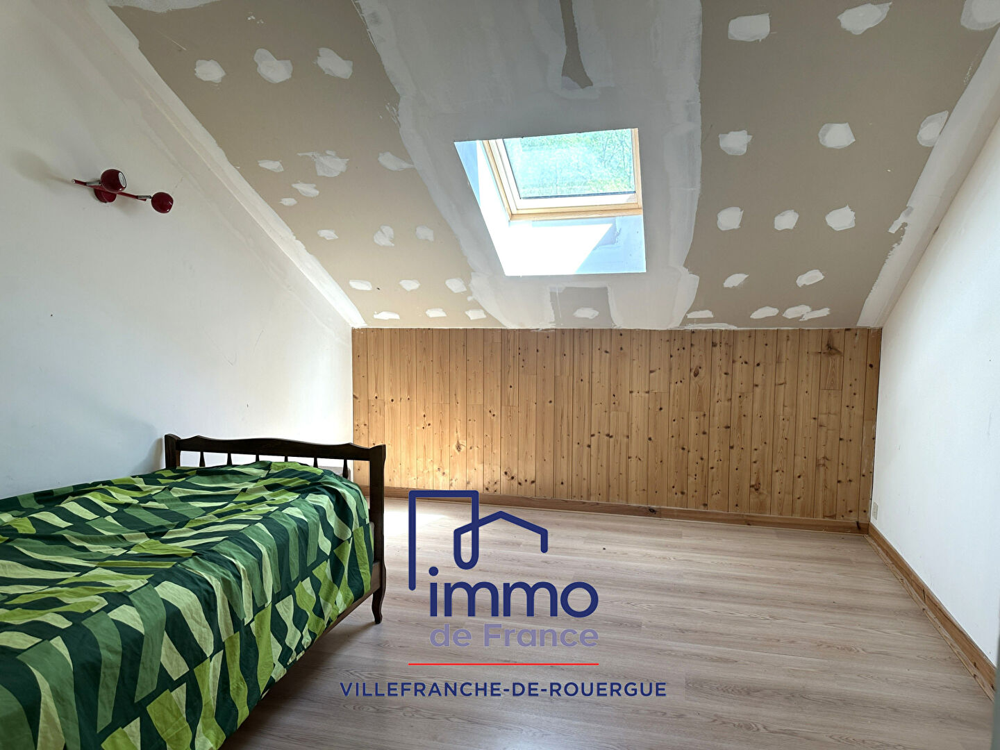 Photo Maison de campagne 3 chambres 100 m², terrain au bord de l'eau image 6/6