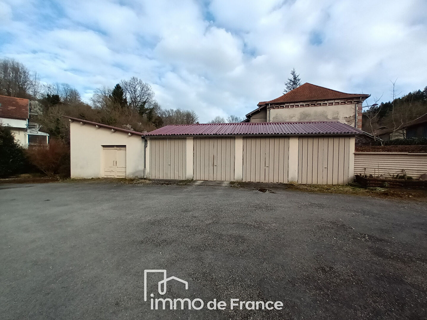 Photo Aubin- Bel immeuble 200 m2 habitables - Fort potentiel pour investisseur image 4/6