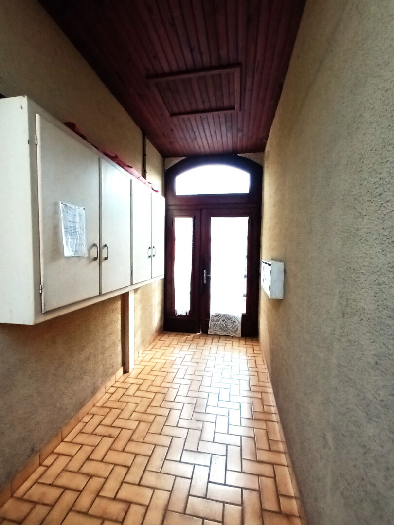 Photo Aubin- Bel immeuble 200 m2 habitables - Fort potentiel pour investisseur image 5/6