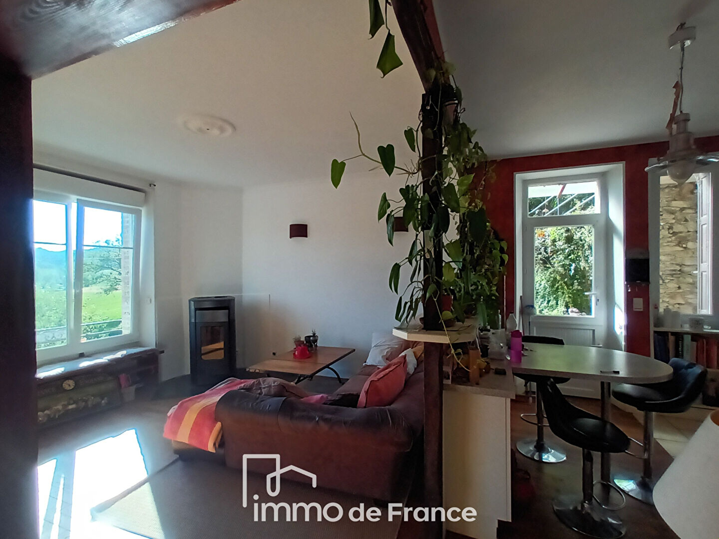 Photo Maison en pierre avec magnifique vue sur la vallée du Lot. image 2/6