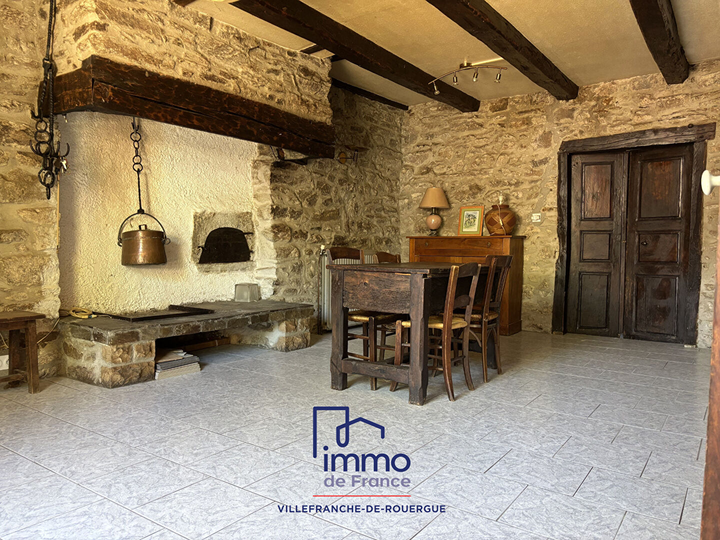 Photo Maison de village Najac 5 pièce(s) 136 m2 image 2/6