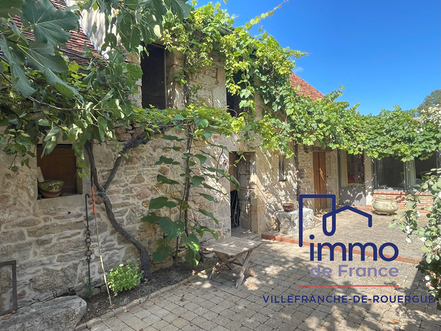 Photo Maison Villeneuve 4 pièce(s) 120 m2 image 2/6