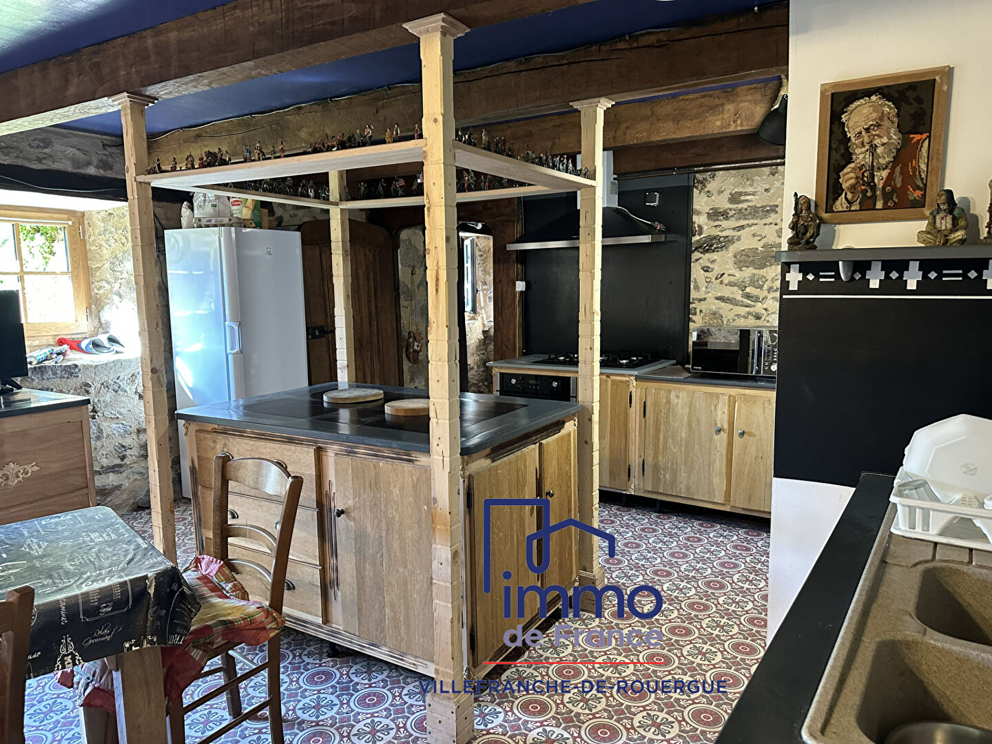 Photo Corps de ferme La Salvetat Peyrales 128 m², 3 ch, grange, hangar sur 18 881 m² de terrain image 4/6