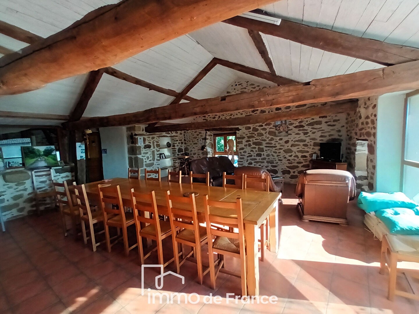 Sur le GR 65, Écogites -14 couchages- sur 6 ha attenants-