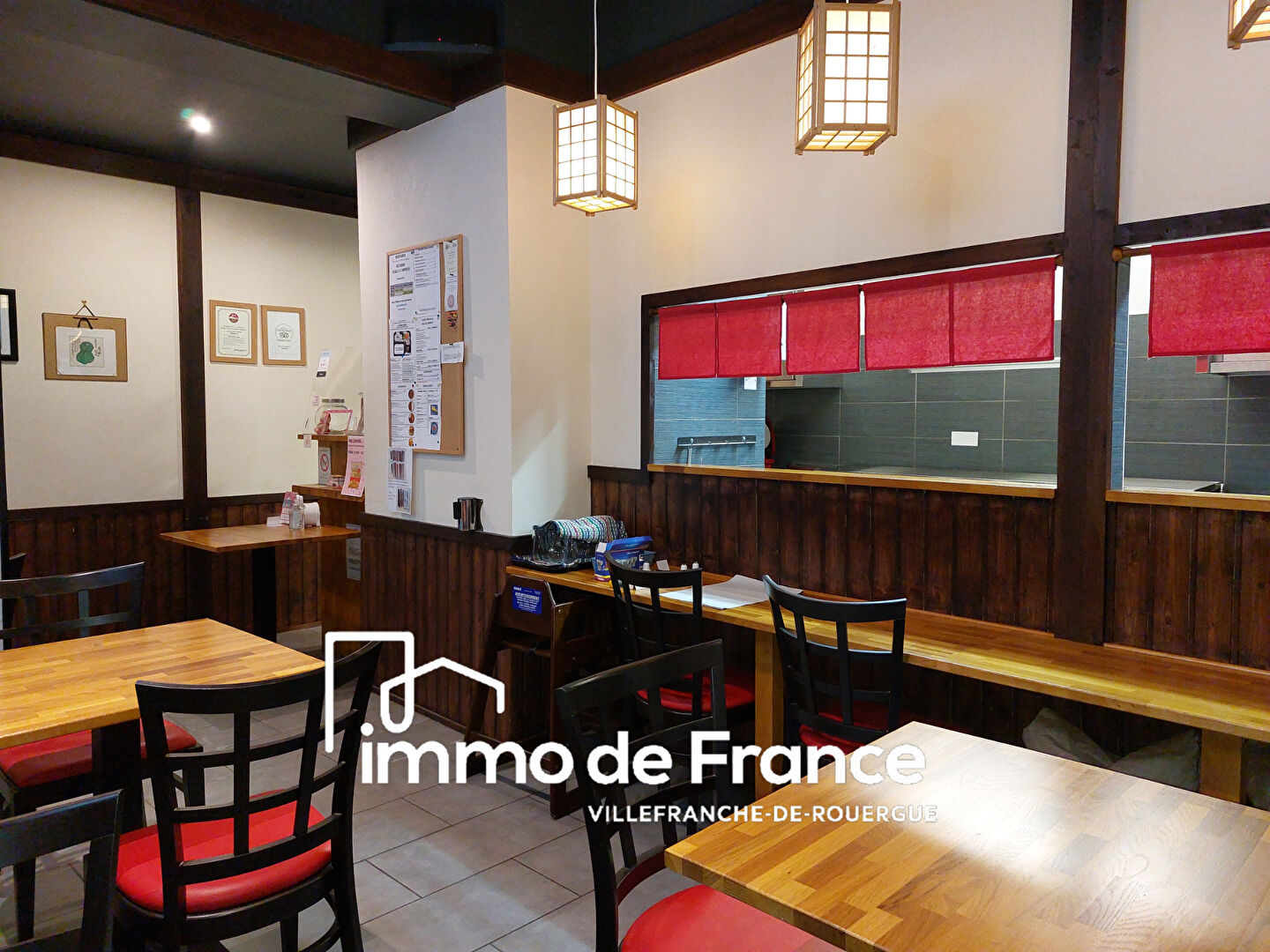 Photo Immeuble à usage mixte : restauration et habitation 145m² image 3/6