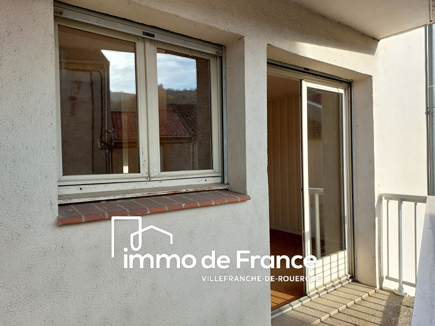 Photo Appartement T2  52.80m²  avec balcon + garage image 4/6