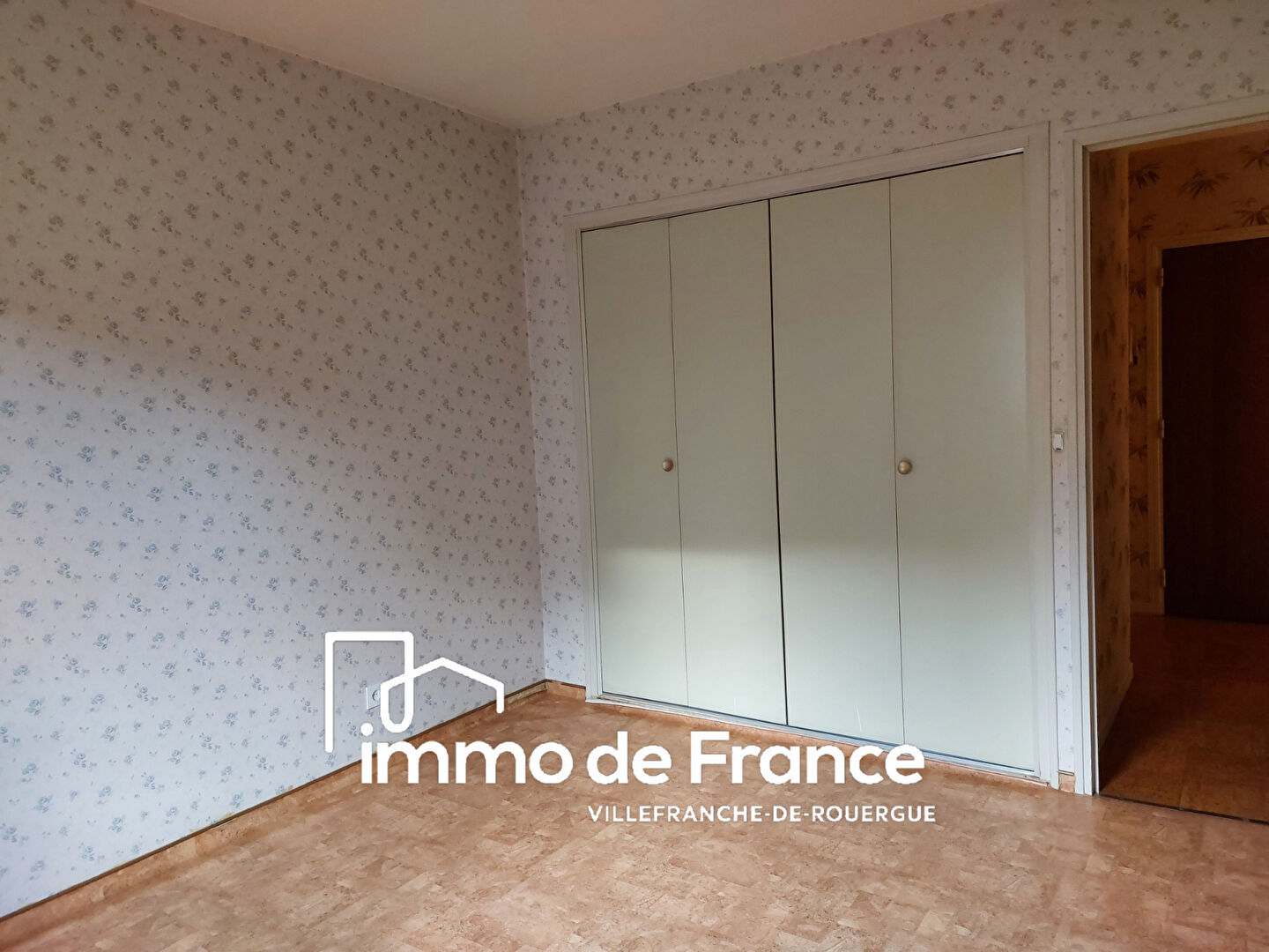 Photo Appartement T2  52.80m²  avec balcon + garage image 5/6