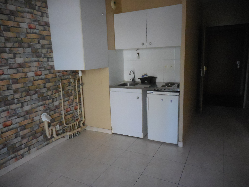 Photo T2  AVEC PARKING - QUARTIER PERIER - 13008 image 2/6