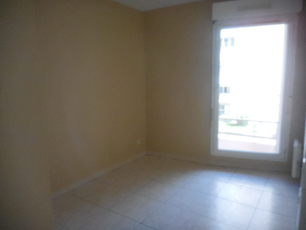 Photo T2  AVEC PARKING - QUARTIER PERIER - 13008 image 3/6