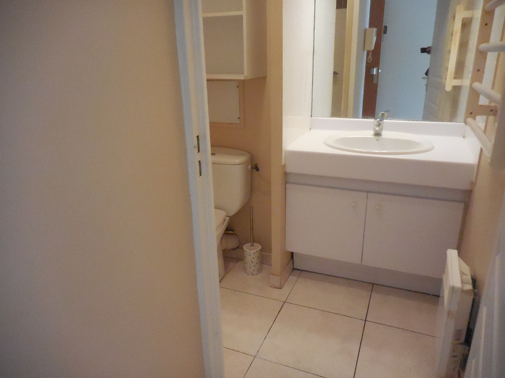 Photo T2  AVEC PARKING - QUARTIER PERIER - 13008 image 4/6