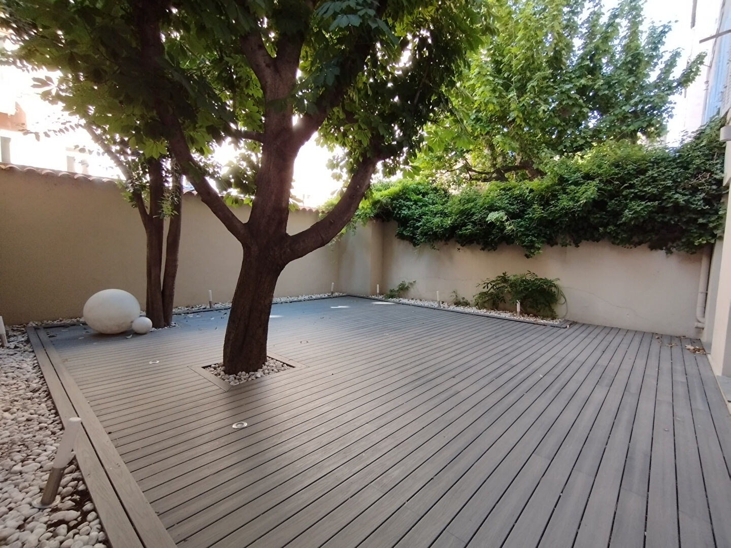 Agence immobilière de IMMO de FRANCE - Provence - Marseille 8