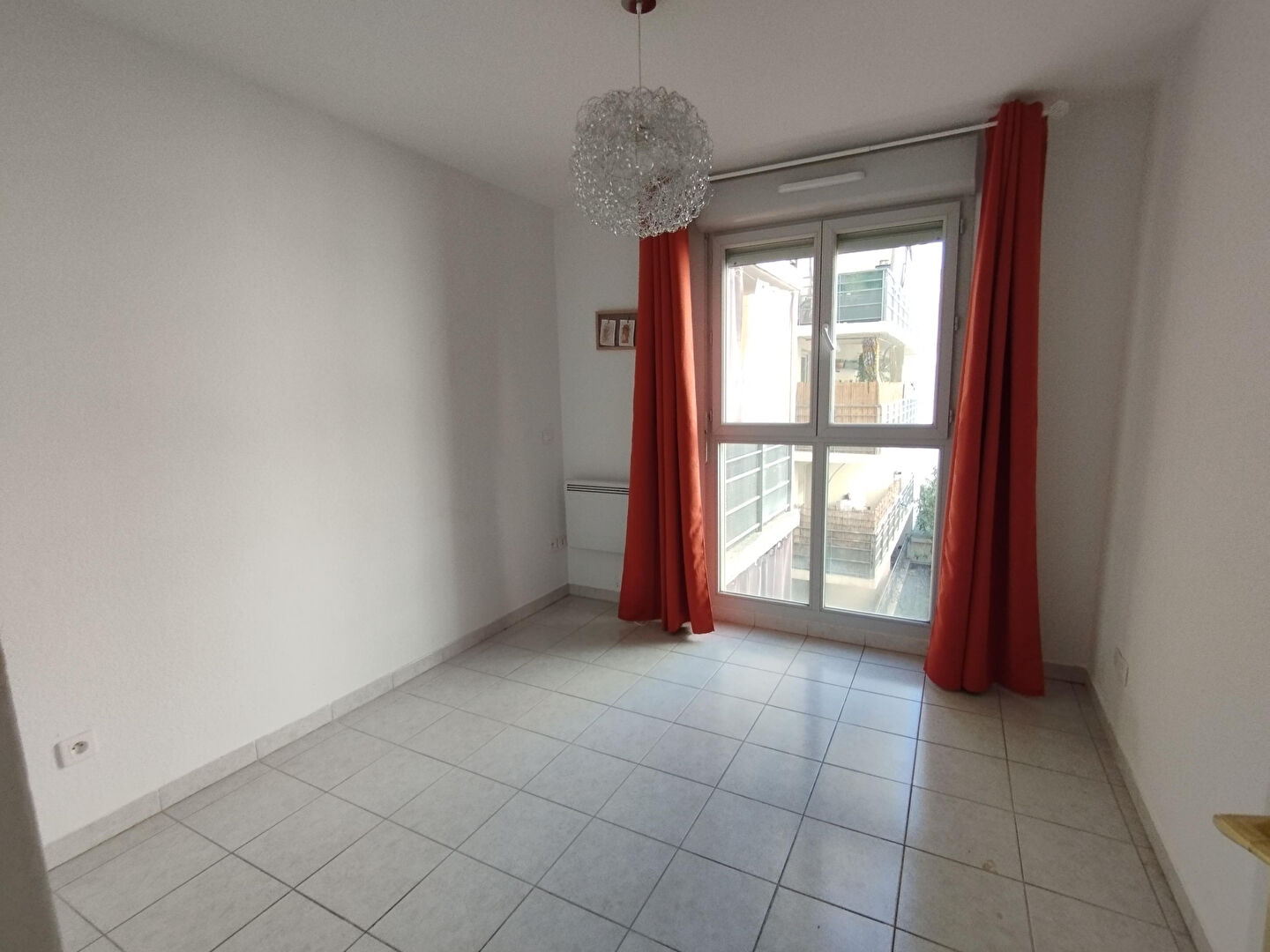 Photo Appartement  3 pièces + parking privé 13003 Marseille image 4/6