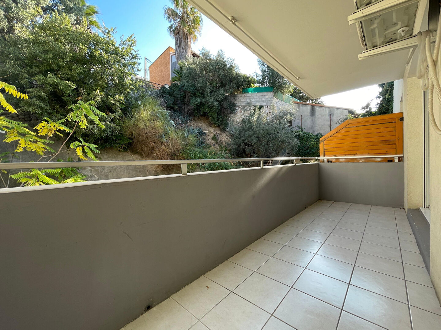 Agence immobilière de IMMO de FRANCE - Provence - Marseille 8