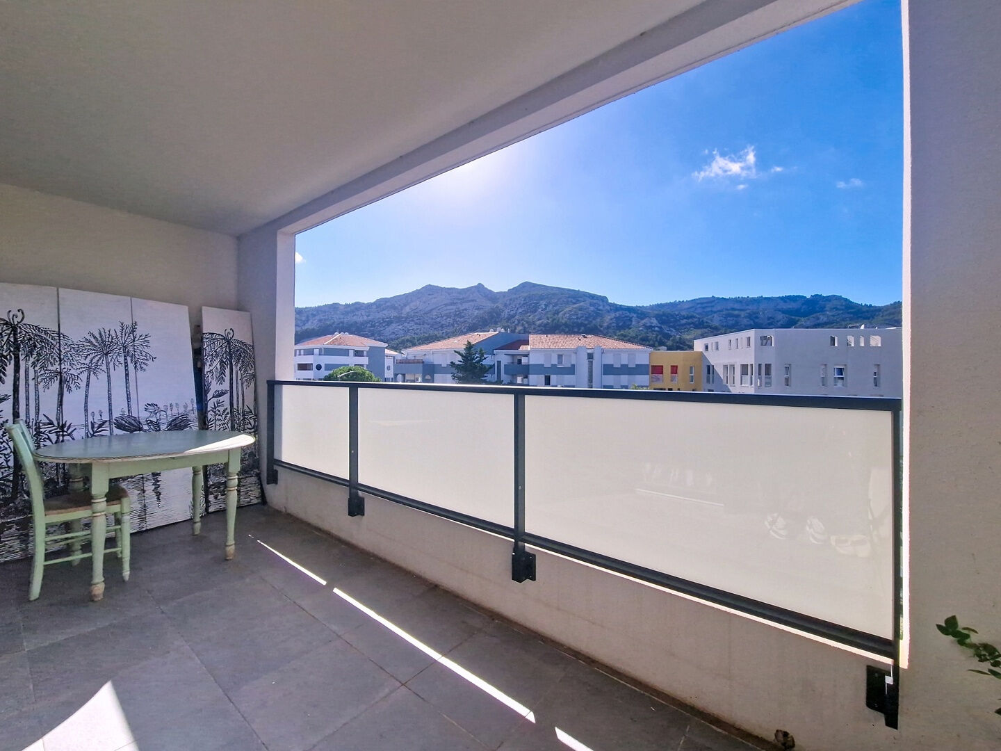 Photo Appartement Marseille 2 pièces avec terrasse + garage en option image 3/6