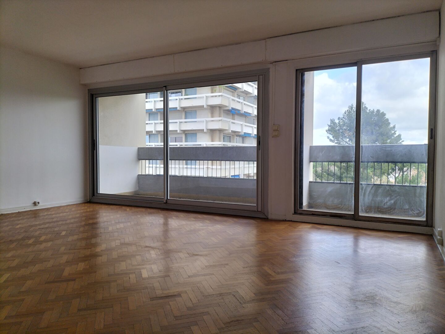 Agence immobilière de IMMO de FRANCE - Provence - Marseille 8