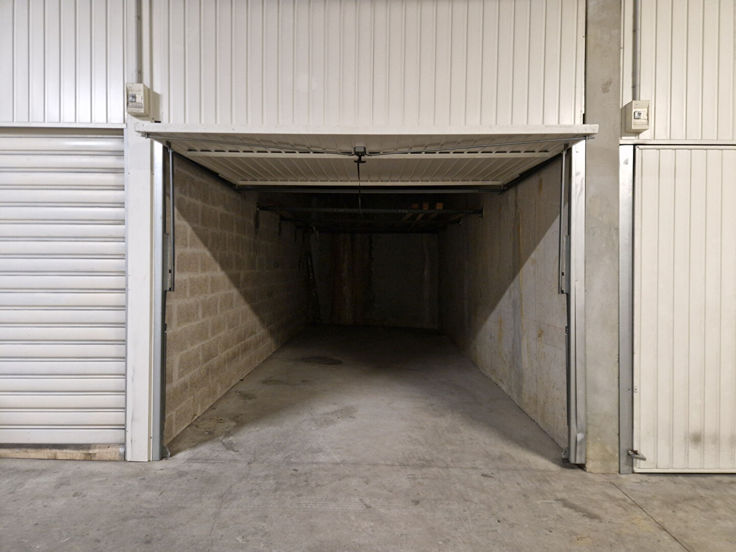 Agence immobilière de IMMO de FRANCE - Provence - Marseille 8