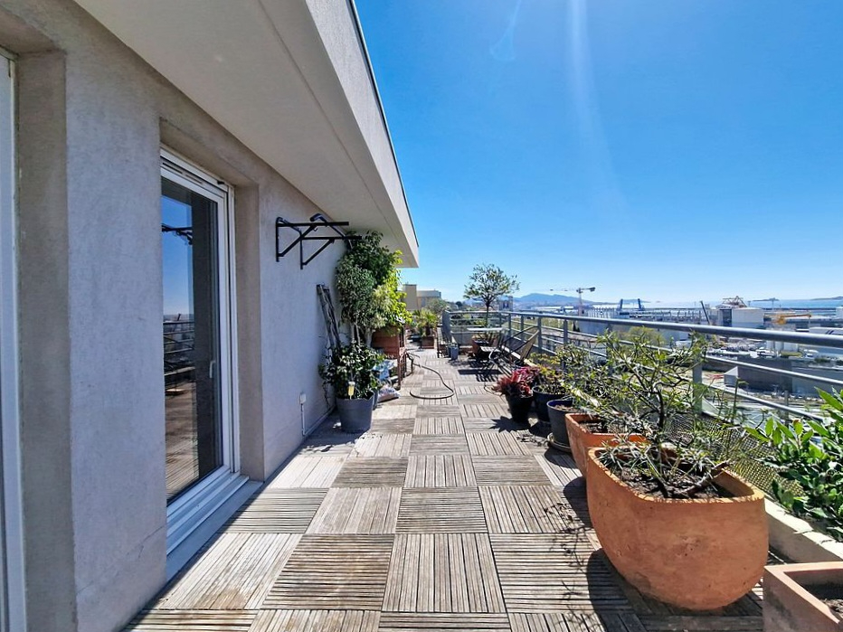 Agence immobilière de IMMO de FRANCE - Provence - Marseille 8