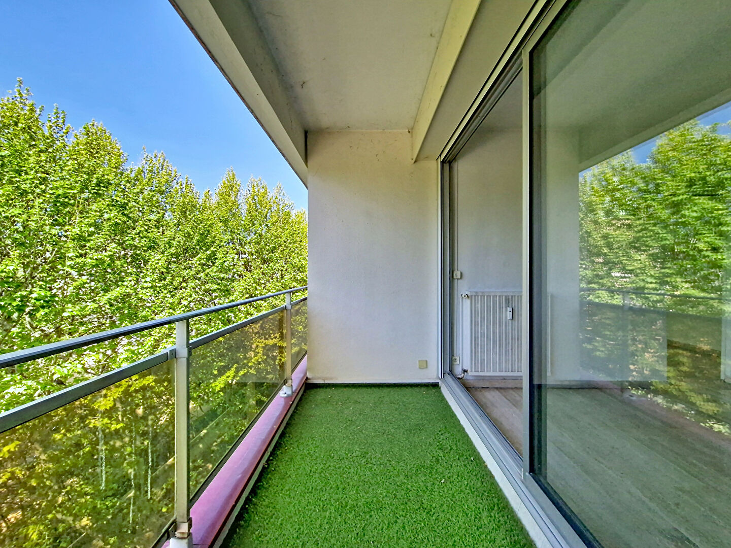 Agence immobilière de IMMO de FRANCE - Provence - Marseille 8