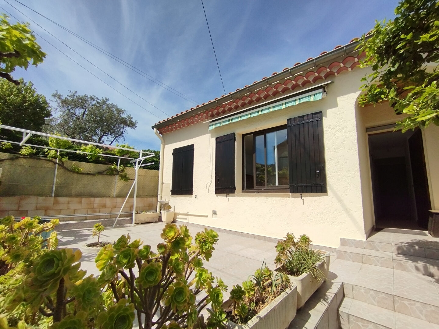 Agence immobilière de IMMO de FRANCE - Provence - Marseille 8