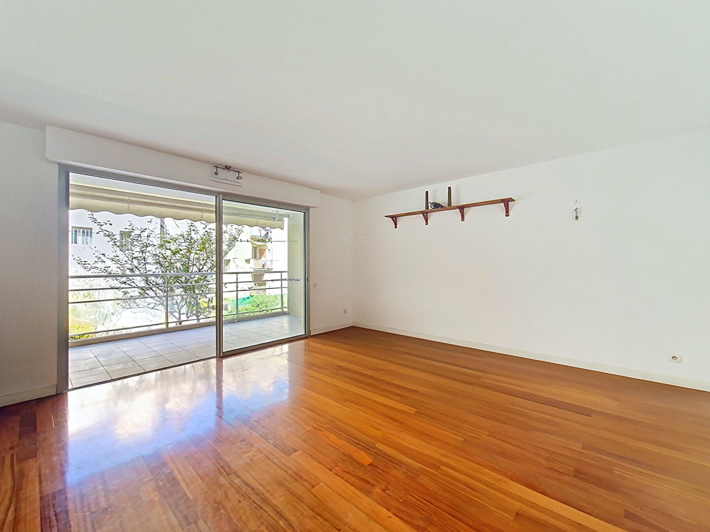 Agence immobilière de IMMO de FRANCE - Provence - Marseille 8