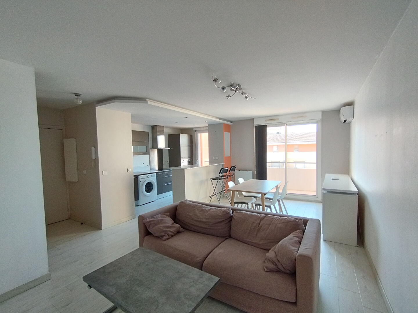 Agence immobilière de IMMO de FRANCE - Provence - Marseille 8